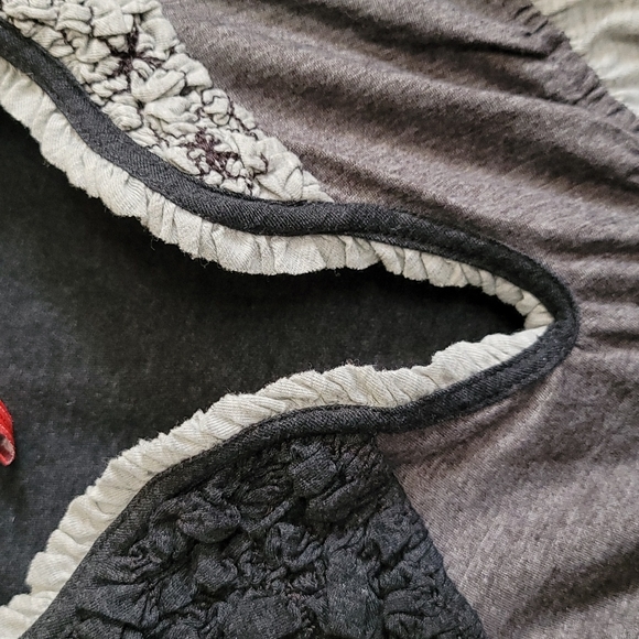 One September Sleeveless Razorback Top - Picture 2 of 5